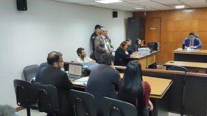 Pendrive con cruce de llamadas “está físicamente a disposición del juzgado”, dicen | 1000 Noticias