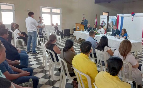 Autoridades judiciales y municipales realizaron jornada de trabajo en San Bernardino