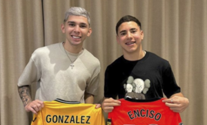 Versus / Enso González habló de su adaptación y se comparó con Julio Enciso