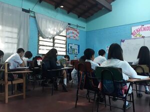 MEC anuncia que no suspenderán clases tras exámenes de noviembre, pese a pedido de docentes - Nacionales - ABC Color