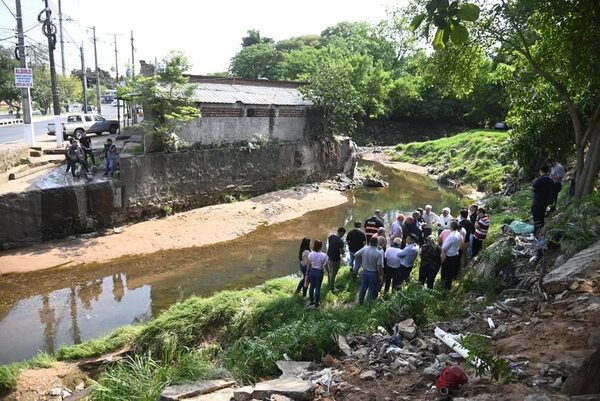 Emergencia vial: Comuna de Lambaré solo tiene para pagar sueldos y pide auxilio al MOPC - Economía - ABC Color