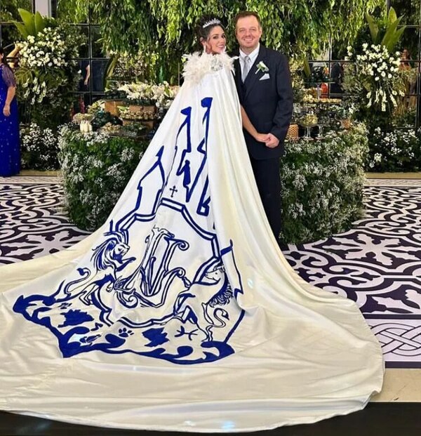 Vídeos: Natasha, hija del director de Itaipú, ostenta lujosa y exclusiva boda - ABC en el Este - ABC Color