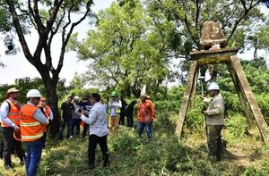Puente Héroes del Chaco: MOPC y DNCP verifican “in situ” la denuncia de los Maká - Economía - ABC Color