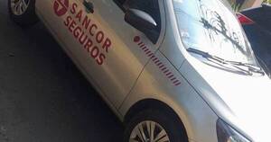 La Nación / Encapuchados asaltaron vehículo de aseguradora