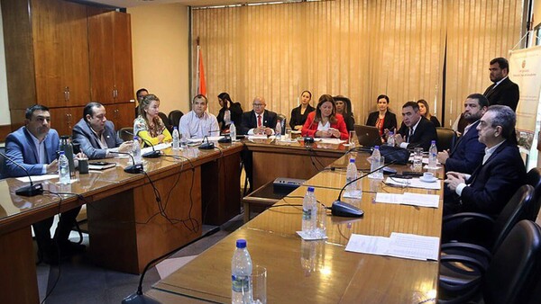Comisión dictamina proyecto de PGN 2024 sin aumento para autoridades