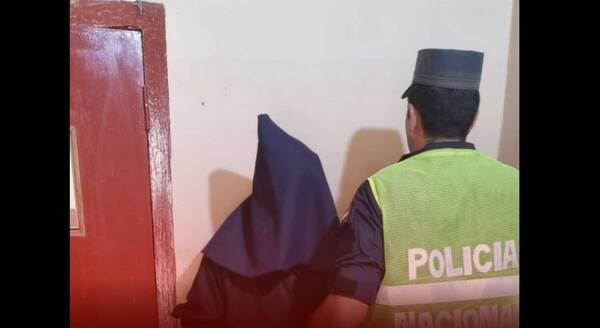 ¡Ya no aprende! Hace poquito salió de la cárcel y acuchilló a un Policía