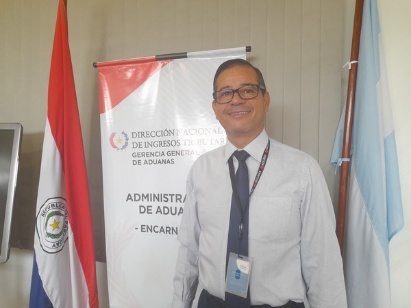 Alcides Brizuela asume el cargo de director de ingresos tributarios en Encarnación
