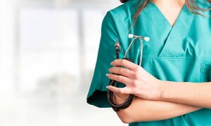 Buscan suspender por 5 años habilitación de carreras de Medicina – Prensa 5
