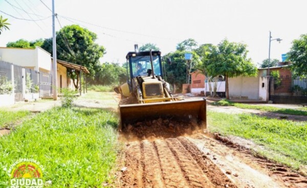 Inician obras de empedrados en el km 9 Monday y km 7 Acaray