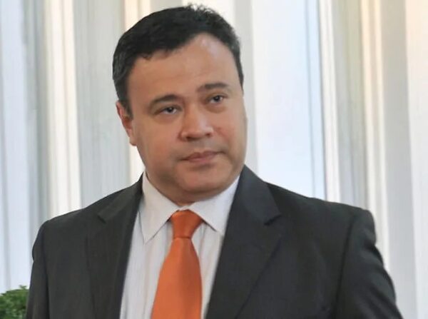 Concejales cuestionan falta de discusión en nueva ley planteada para impuestazos en Asunción - Nacionales - ABC Color