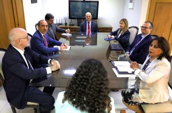 Analizan posibilidades de mayor cooperación con Paraguay en materia nuclear - .::Agencia IP::.