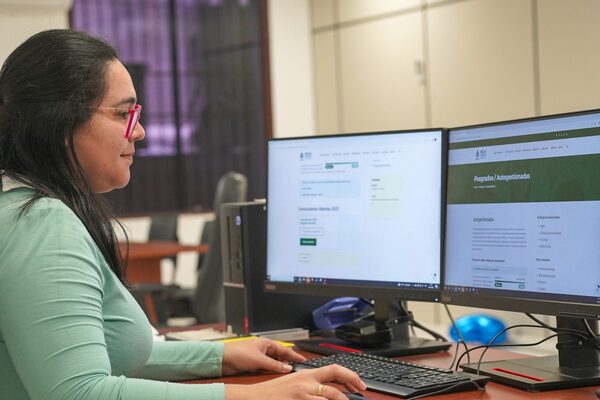 Becal explora posibilidad de otorgar becas de posgrados en el país manteniendo excelencia académica - .::Agencia IP::.