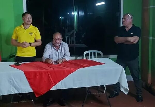 Justo Zacarías esconde nómina y salario de sus hurreros en la Itaipú - ABC en el Este - ABC Color
