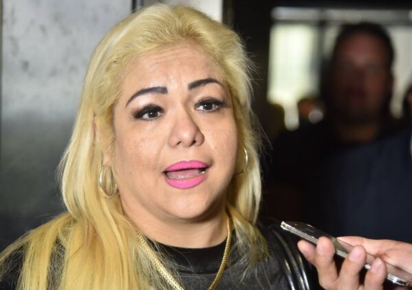 Corte suspende a fiscal Casse Giménez, actualmente enjuiciada por el JEM