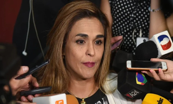 Suspenden a fiscala Stella Mary Cano con goce de salario por caso Mocipar