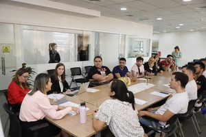 Diario HOY | Gais piden al Ministerio de Trabajo acciones contra discriminación laboral