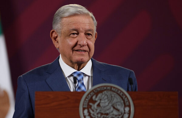 López Obrador busca que el turismo vuelva a Acapulco en diciembre tras el huracán Otis - MarketData
