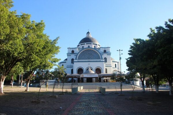 Operativo Caacupé: Ande realiza mejoras en sistema eléctrico de cara a las festividades marianas - Unicanal