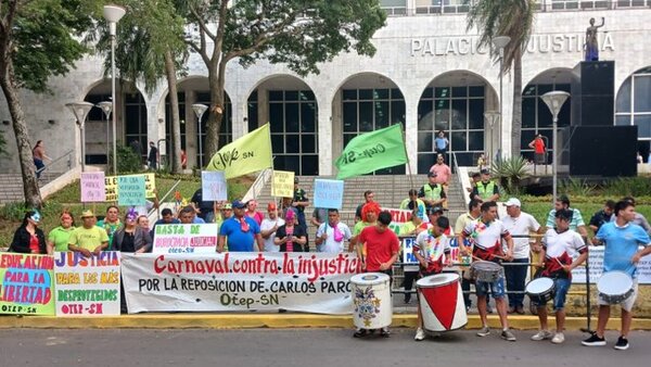 Miembros de la OTEP-SN exigen reposición en el cargo del docente destituido en era Lafuente