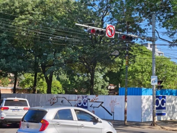 Intendencia de Asunción otorga permisos a estaciones de servicio pese a fallo de la Corte Suprema