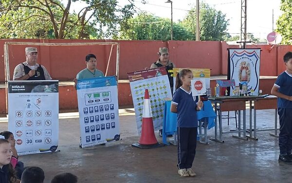 Capacitan a alumnos en prevención de riesgo y accidentes