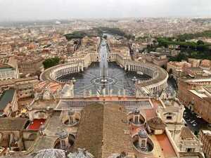 El Vaticano admite padrinos de bautismo transexuales “con condiciones” - San Lorenzo Hoy