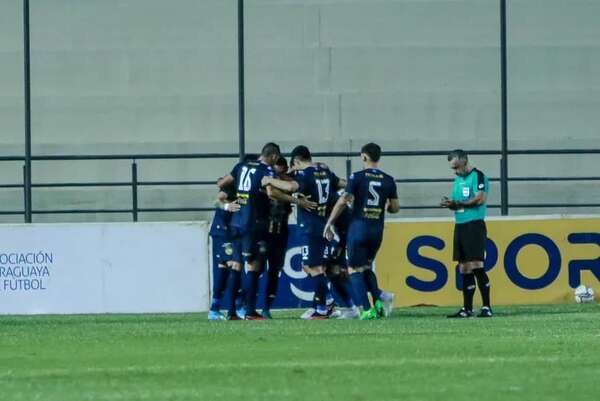 Trinidense jugará su primera final de Copa Paraguay - Fútbol - ABC Color