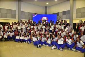Reconocimiento a históricos logros en los Juegos Panamericanos Santiago 2023 - Polideportivo - ABC Color