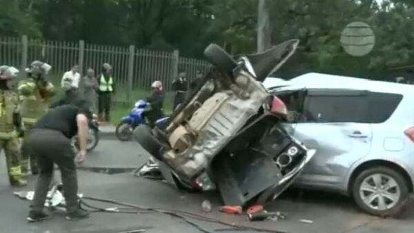 Accidente fatal: quiso adelantarse, volcó y terminó sobre otro auto