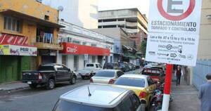 La Nación / Estacionamiento tarifado: cuidadoches se capacitan y muchos no saben leer ni escribir