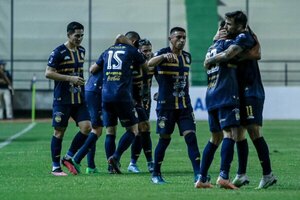 Trinidense es finalista de la Copa Paraguay y se acerca a la Libertadores - Oasis FM 94.3