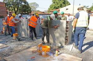 La 1ª competencia nacional de albañiles se realizará en CDE - La Clave