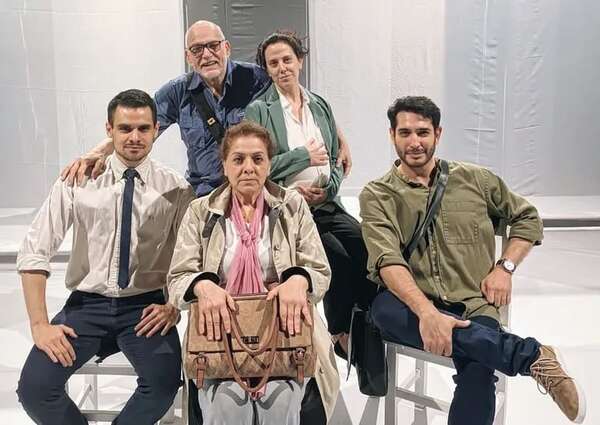 Obra “La habitación blanca” se estrena en el CCEJS - Cultura - ABC Color
