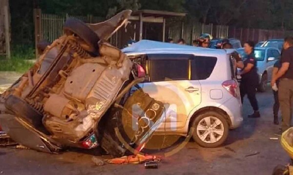 Violento choque de autos deja dos fallecidos en Asunción – Prensa 5