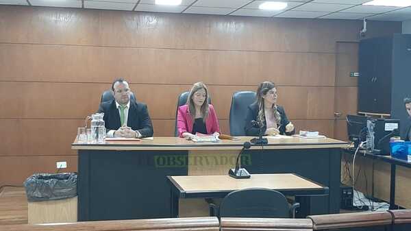 Ordenan captura de expresidenta de Petropar Patricia Samudio y su esposo por no acudir a juicio por lesión de confianza