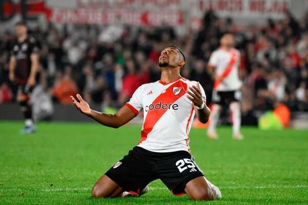 Emocionante penúltima jornada de la Copa de la Liga con varias definiciones en juego - Fútbol Internacional - ABC Color