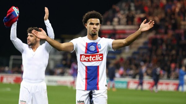 Versus / Deschamps convoca a un futbolista de 17 años a la selección francesa