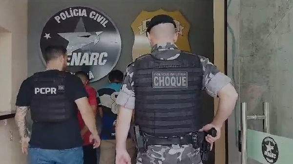 Detienen a cuatro paraguayos con cargamento de marihuana en Foz de Yguazú - Noticias Paraguay