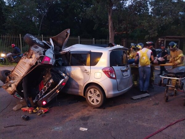 Un oficial y su pareja fallecen tras accidente en Ruta Transchaco - Portal Digital Cáritas Universidad Católica