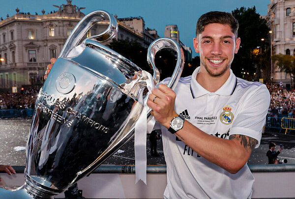 Versus / El uruguayo Fede Valverde renueva con el Real Madrid hasta 2029