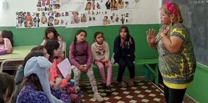Diario HOY | Maratón de cuentos en la Manzana de la Rivera