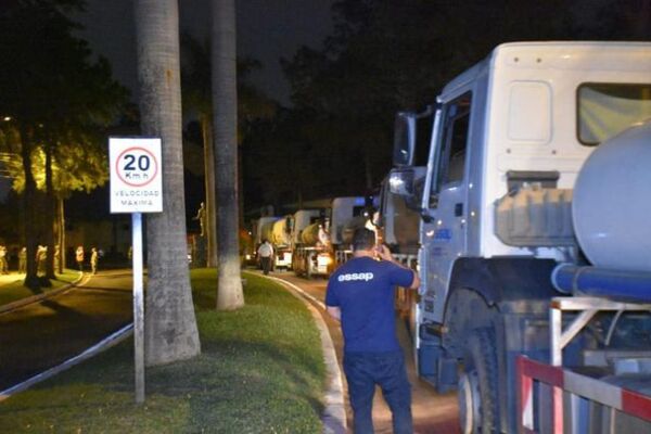 Partida de nuevo convoy para distribución de agua potable en el Chaco Paraguayo