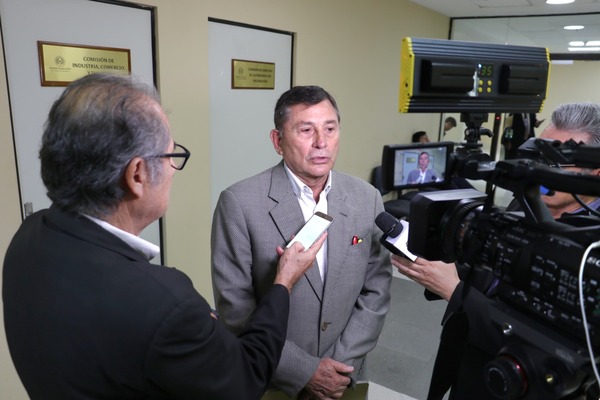 Plantean exonerar pago de impuestos a Mipymes al inicio de sus emprendimientos | 1000 Noticias