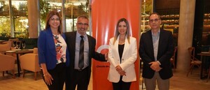CIS y La Segunda Seguros firman acuerdo para promover el desarrollo del mercado en Paraguay - Revista PLUS