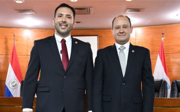 Asumieron las nuevas autoridades de la Junta Municipal de Asunción - Informatepy.com