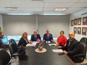 Magistrados volverán a manifestarse hoy en reclamo de un reajuste salarial - Judiciales.net