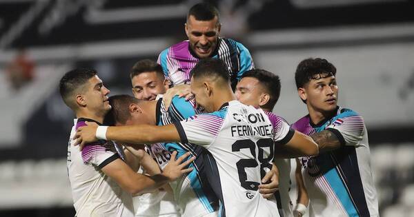 La Nación / A la final de Villarrica