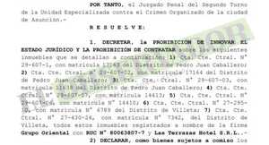 Ponen a resguardo siete inmuebles vinculados a esposo de fiscal Uemura