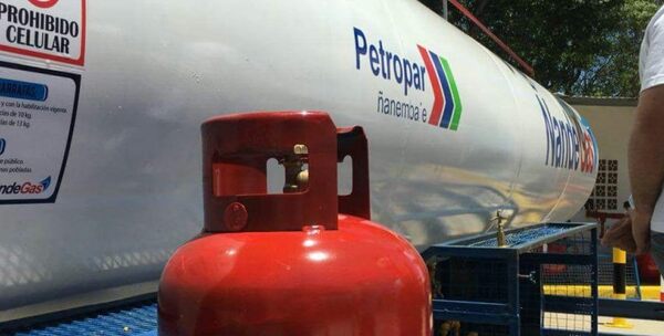 Petropar cuenta con stock de gas licuado de petróleo hasta marzo del 2024 - .::Agencia IP::.