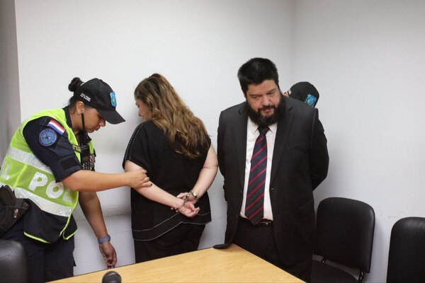 Agua Tónica: Patricia Samudio se presentó en tribunales - Judiciales.net